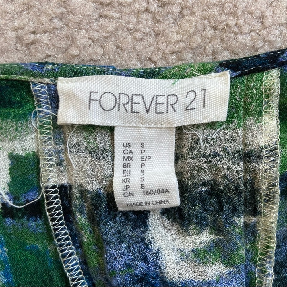 F21 Green & Blue Abstract Dress - Picture 4 of 5
